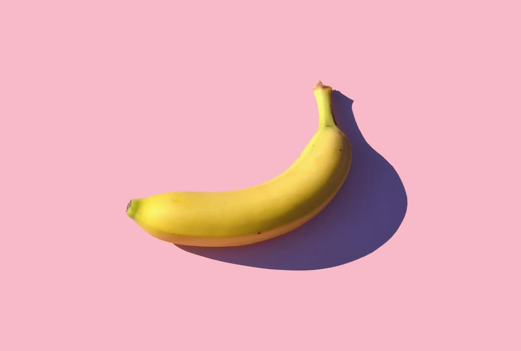 Example image: banana 
